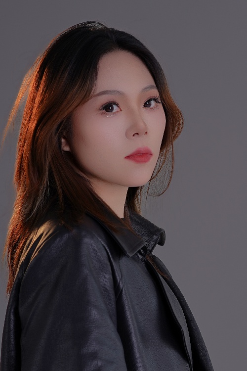 杨慰然