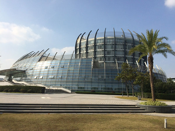 东华大学