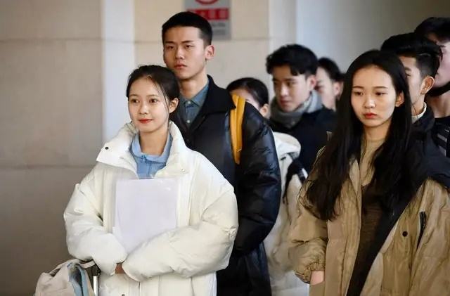 就现在这个网络不断发展的社会而言