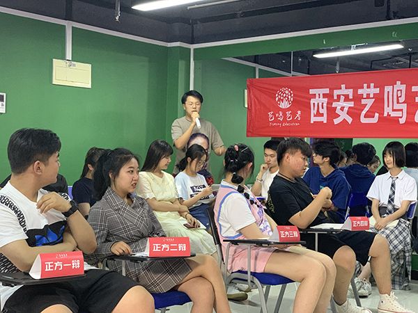 晟哥(大晟老师)给人感觉是特别严肃的一个人